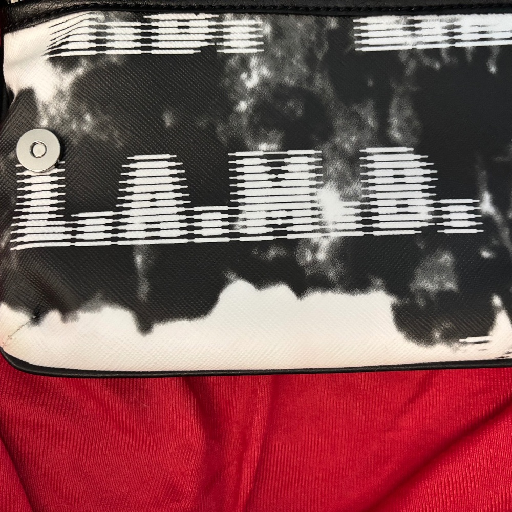 L.A.M.B. LAMB Purse Crossbody - Picture 10 of 12